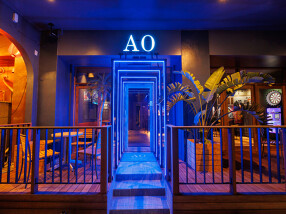 cafe bar AOの画像