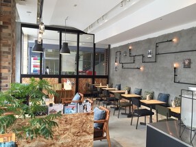 BURN SIDE ST CAFE CRAFT KITCHEN+ KUZUHAの画像