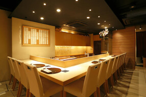 麻布　秀の画像