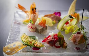 DINING HUIT  8番地 の画像