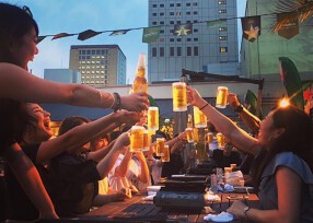 アトレ川崎屋上ビアガーデンの画像