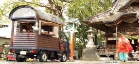 キッチンカー神社なおきち－田無神社境内の移動販売車カフェの画像