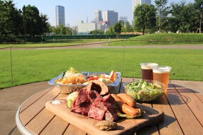 ブッチャー・リパブリック 品川 シカゴピザ ＆ BBQステーキ（バーベキューレストラン）の画像