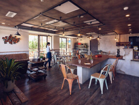 紡ぐＣＡＦＥ＆ＳＯＭＥＴＨＩＮＧの画像