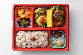 お弁当の彩花の画像