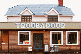 Troubadourの画像