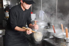 なんつッ亭 川崎店の画像