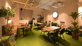 CAFÉ &BAR KINEELの画像