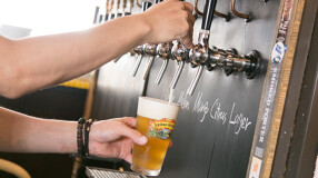 カラアゲとクラフトビール タンサンバルポゴの画像