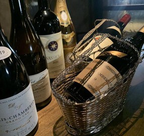 ワインバーヨイドキの画像