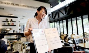 暁雲亭　北千住マルイの画像