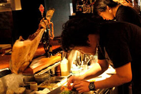 炉端ダイニング楽園の画像