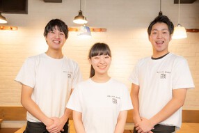 博多かわ串・高知餃子 酒場フタマタ 新橋の画像