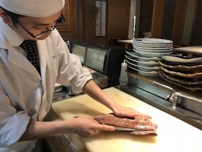 四季の里 和平 宝塚店の画像