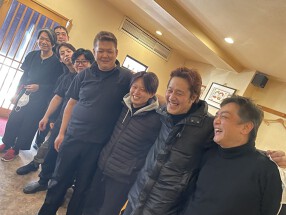 餃子 はる 博多駅前店の画像