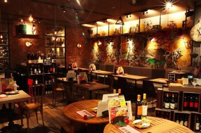 メルカリストランティーノ ルクア大阪店の画像