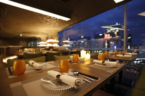 QUEEN OF THAILAND 横浜の画像