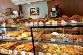 Pain aux fous　 パンオフゥ  の画像