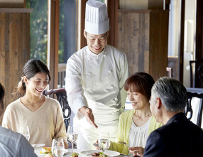 川原町倶楽部 ラ・ルーナ ピエーナの画像