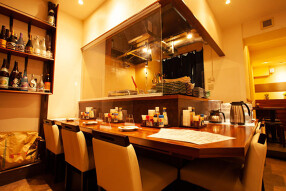 めしと酒　みなと食堂　麴町店の画像