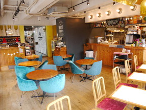 WORLD NEIGHBORS CAFEの画像