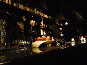 BAR GLOSSの画像