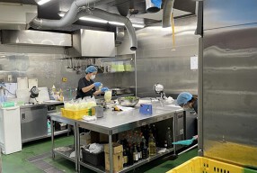 セントラルキッチンの画像