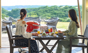 NEMURESORT　里山ラウンジの画像