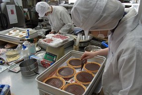 株式会社フルーツバスケットの画像