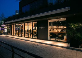 Cafe & diner Flowersの画像