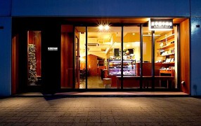 裏参道牛肉店の画像