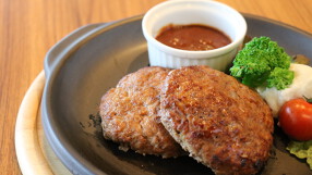 ハンバーグ＆デリ菜素美の画像