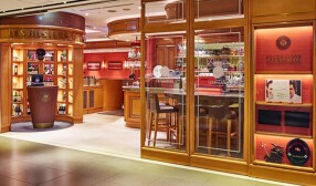 Les Rosiers Eguzkilore 銀座三越店の画像