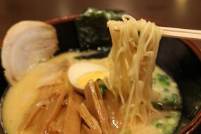 九州ラーメン博多っ子の画像