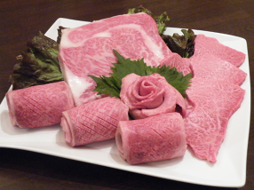 焼肉とらじの画像