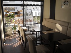 Ｃａｆｅ　４４５の画像