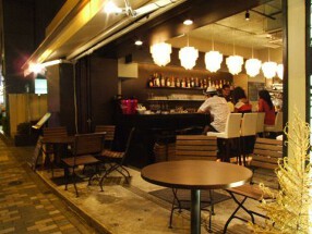 SPUMO 　Champagne&Smoked Italianの画像