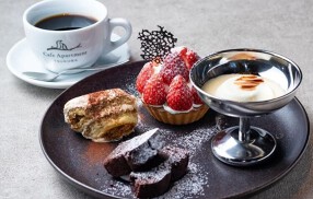 Cafe Apartment 183の画像