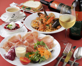 トラットリア　アルポンテの画像