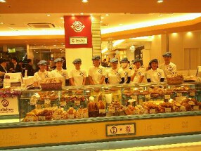 カラヘオ鶴見CAIL店の画像