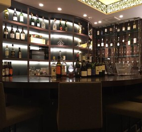 wine bar  Caelumの画像