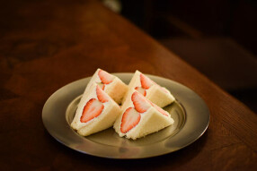 旬゛喫茶フツウニフルウツの画像