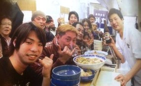 立ち呑み 庶民の画像