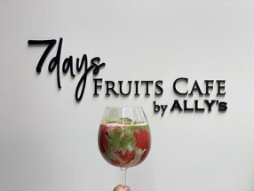 7day's fruits caféの画像