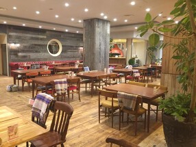 ザ・クリーム・ティーズ・スプーン・ファーム・ハウスの画像