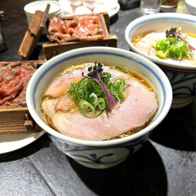 駄目な隣人の画像