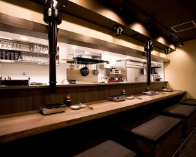 牛豚馬鶏博多　博多駅前店の画像