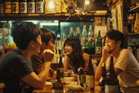 酒場 みつばちの画像