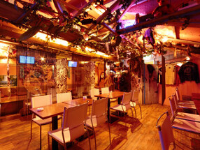 ダイニングバーアレイズの画像