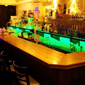 bar moonwalk 桜木町店の画像